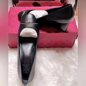 Tiffy 65mm Wedge- Tory Burch- Black sz 7.5